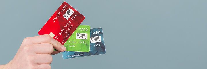 Mit Kreditkarte bezahlen beim einkaufen